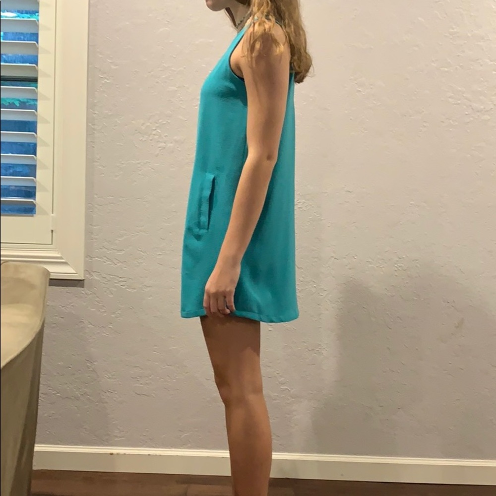 Dress - Picture 3 of 3